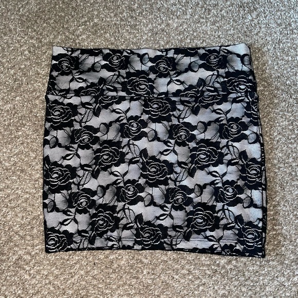 Body Central Dresses & Skirts - *SOLD* Lace Mini Skirt